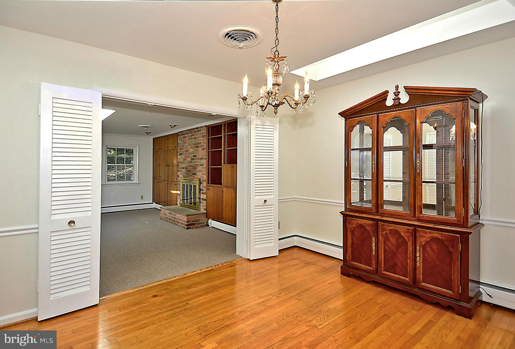 5002 Sangamore Road Bethesda, MD 20816 - Photo 7 of 30 Dining Room