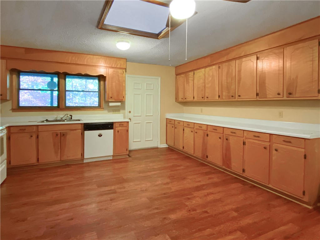 145 Warner Mill Road Walhalla, SC 29691 - Photo 13 of 50 Gallery Image 13