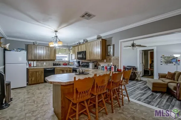 $220,000 | 22442 Teal Street, Maurepas, LA 70449