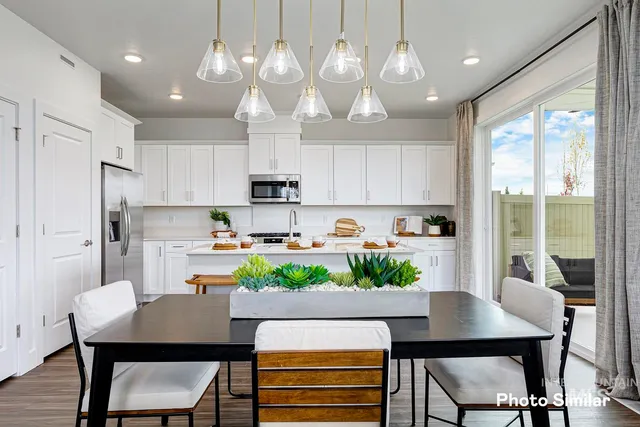 $429,900 | 1821 North Big Star Avenue, Eagle, ID 83616