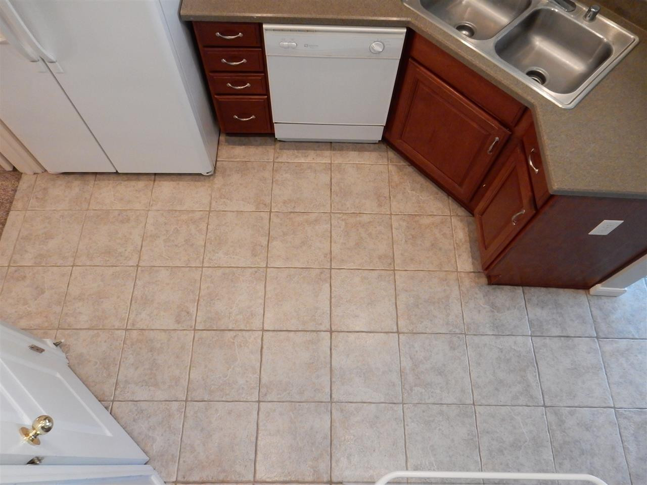 868 Flint Ridge, Unit 302 Newport, KY 41076 - Photo 15 of 44 Gallery Image 15