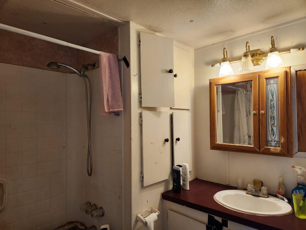 967 Placer Road Wolf Creek, OR 97497 - Photo 5 of 12 20230503225651776608000000-o