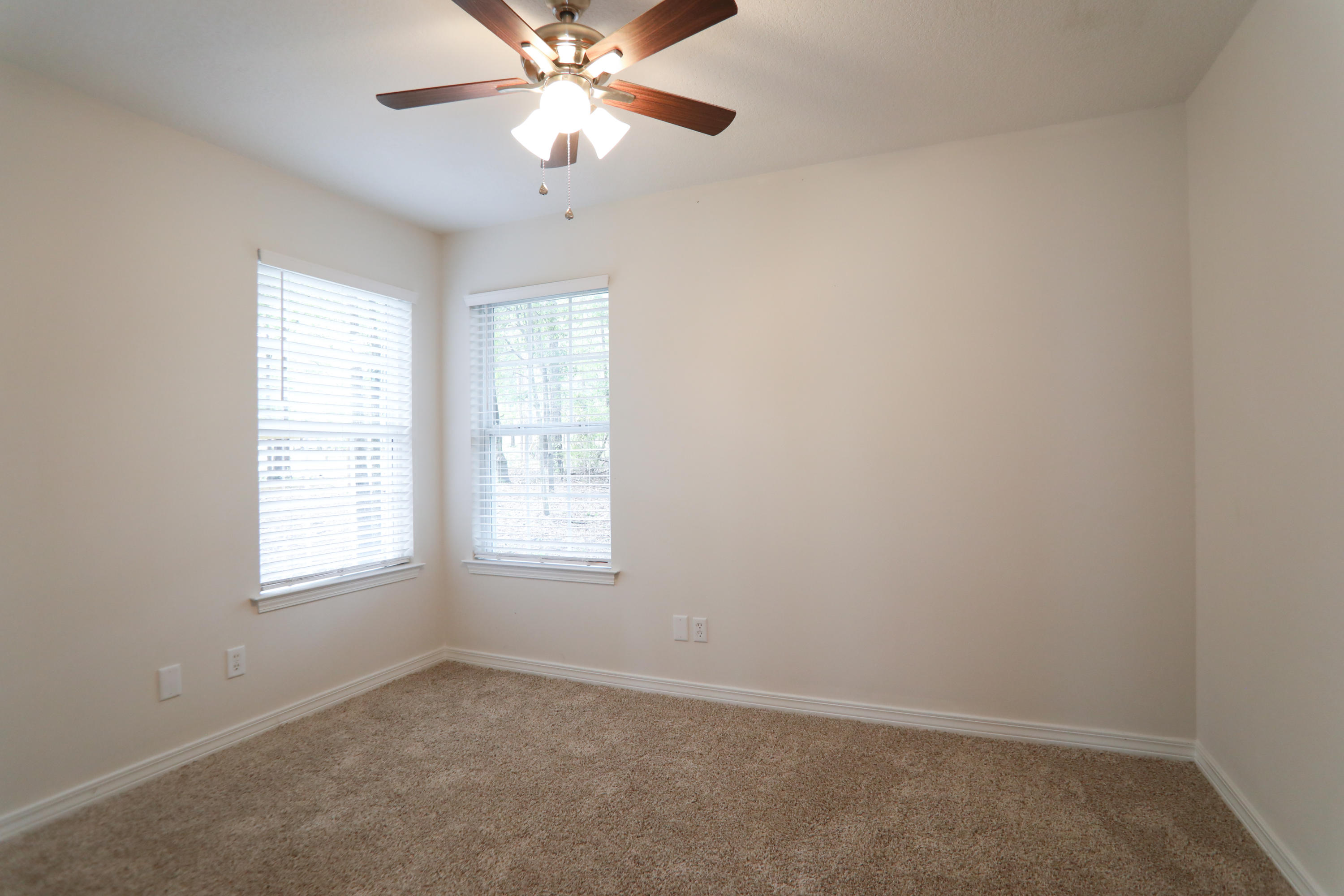 2420 Lake Silver Road Crestview, FL 32536 - Photo 10 of 14 151A9791 - Copy