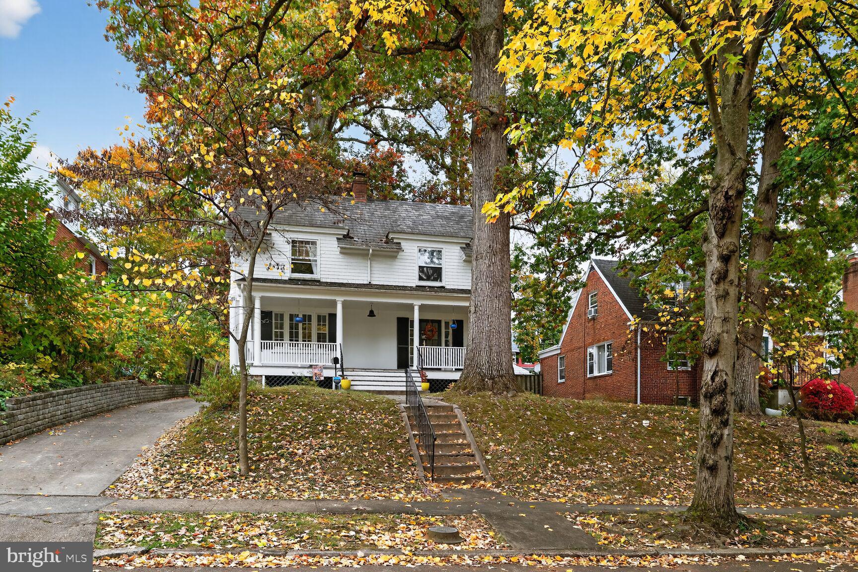 719 Brinkwood Road Baltimore, MD 21229 - Photo 2 of 31 front view of a house with a yard