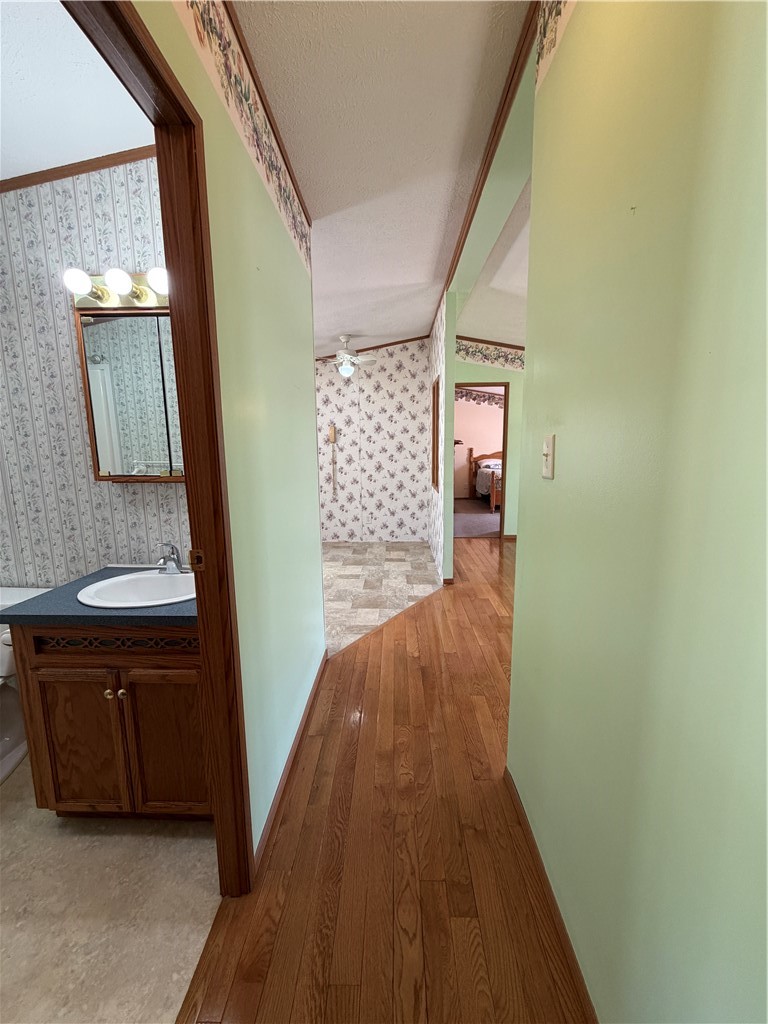 27 Woodward Road, Unit 57 Lincoln, RI 02865 - Photo 25 of 46