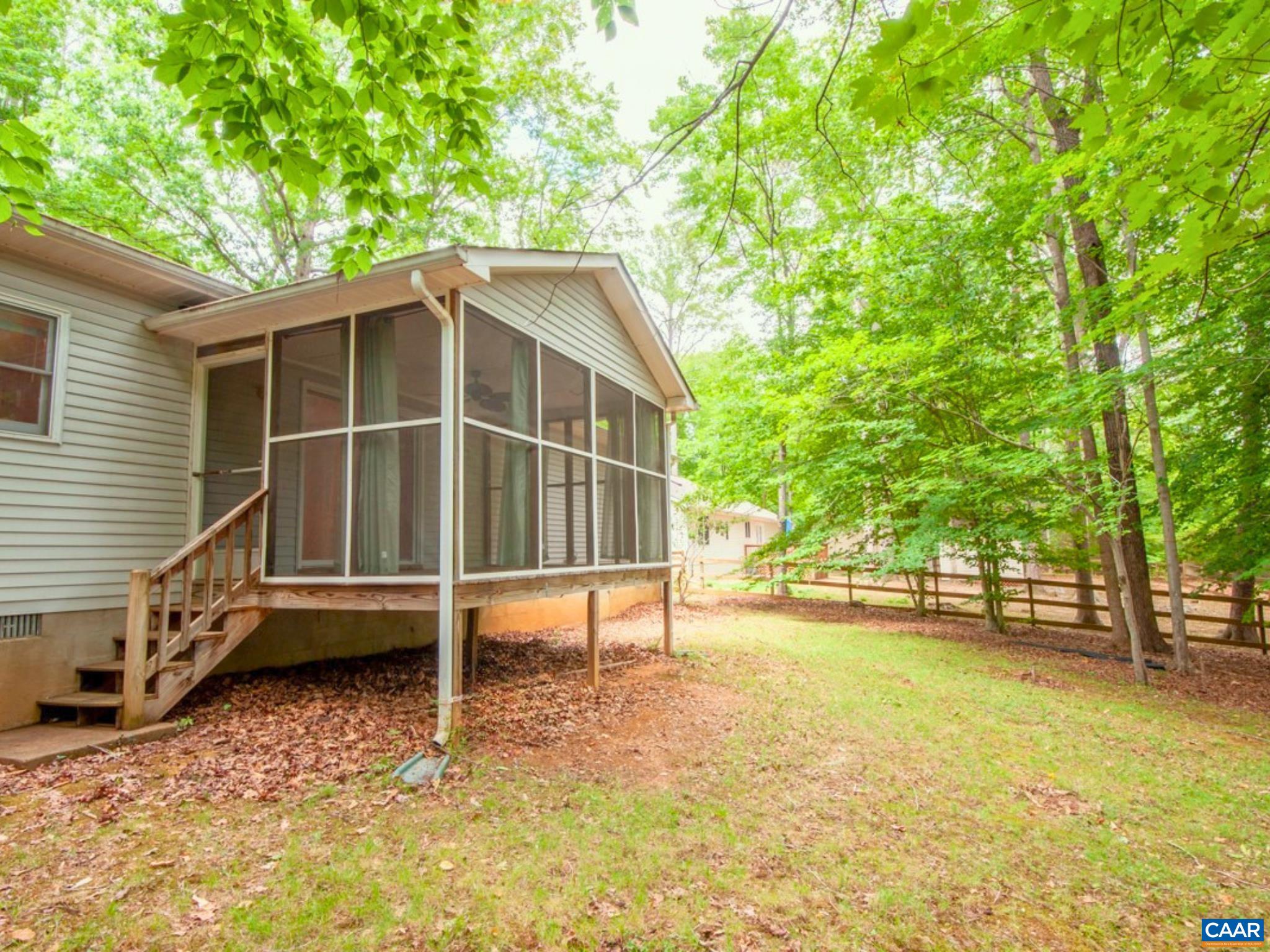 56 Riverside Drive Palmyra, VA 22963 - Photo 5 of 38