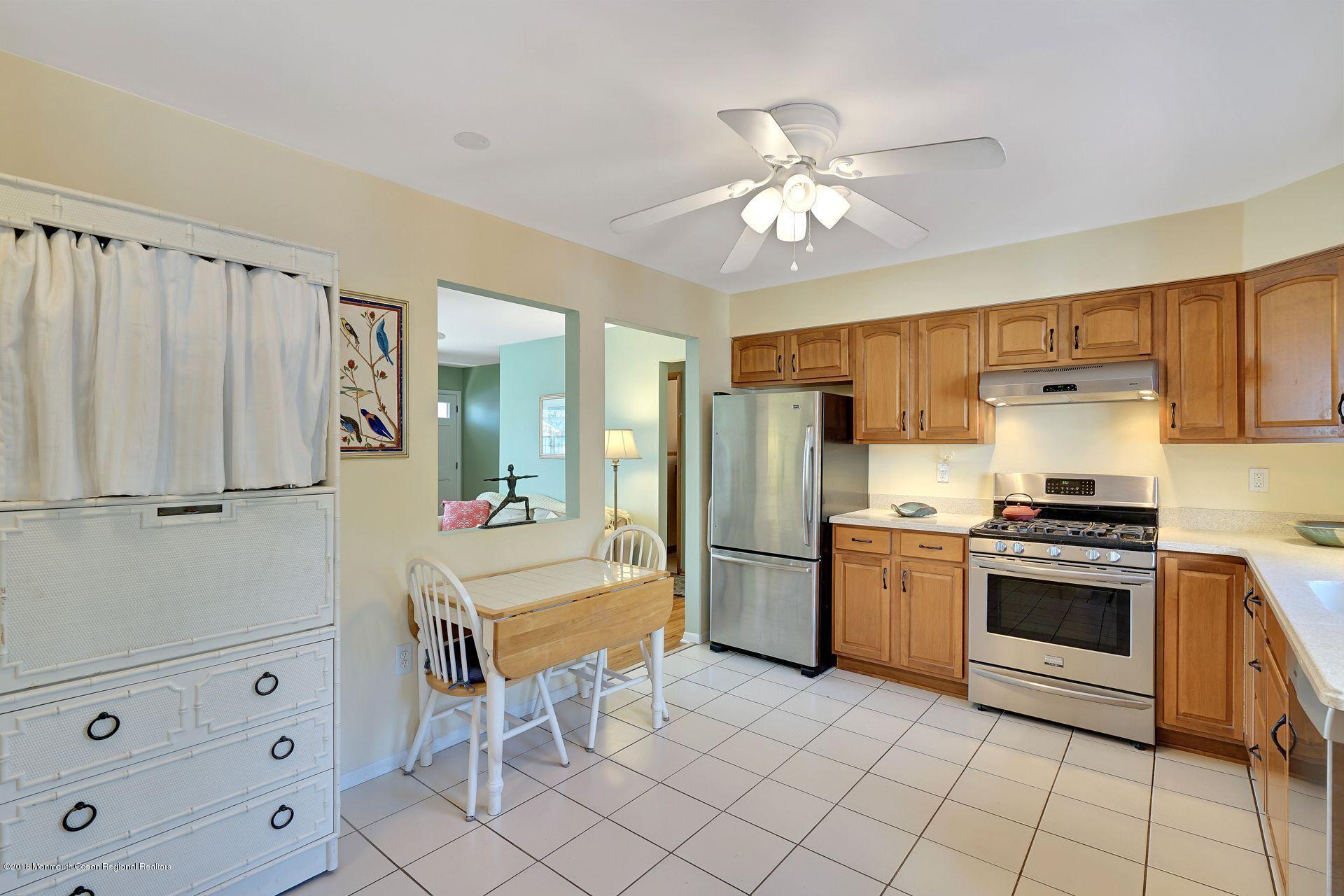 2205 Wilson Road Point Pleasant, NJ 08742 - Photo 7 of 34 15