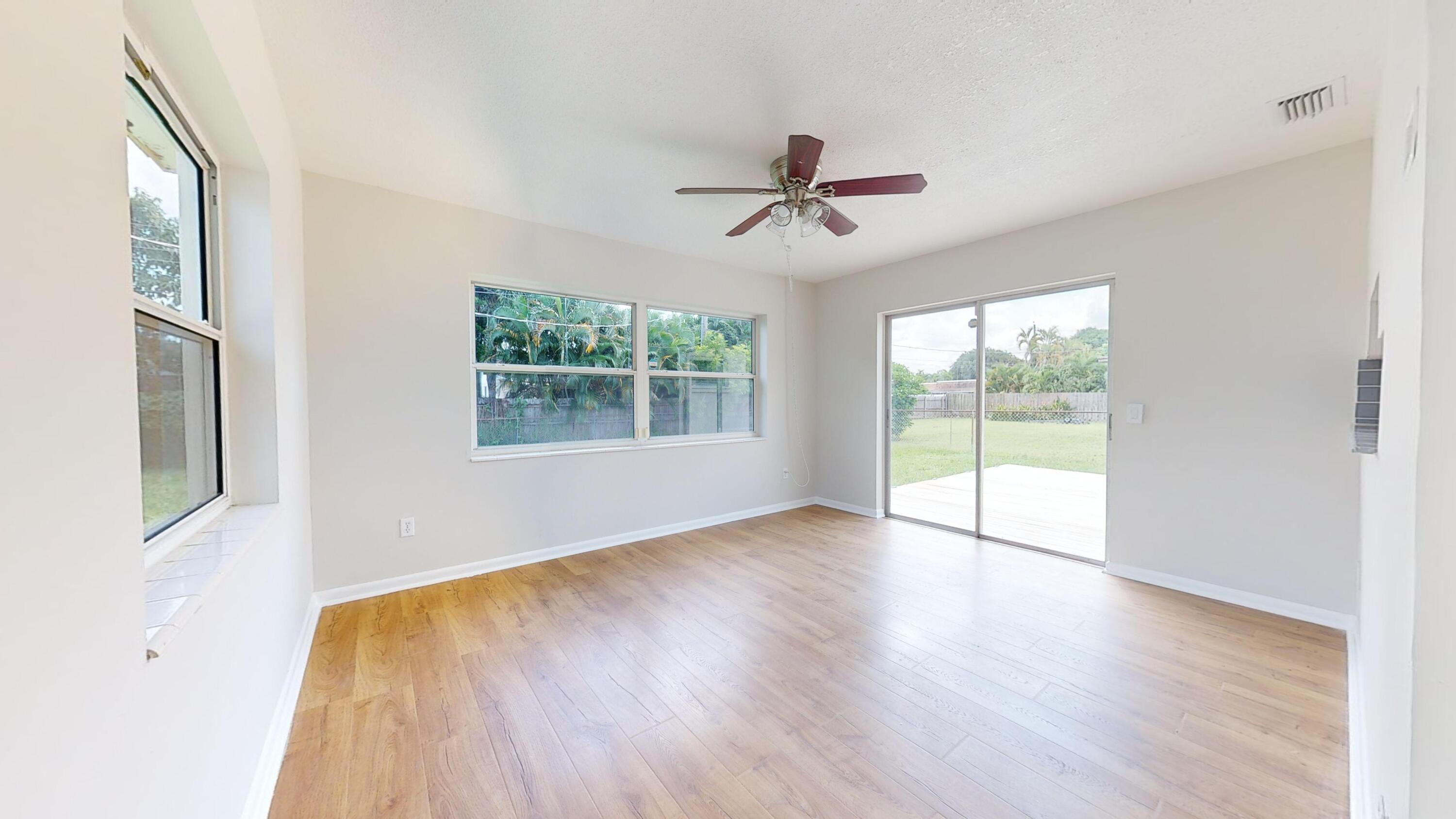456 Gulfstream Road Palm Springs, FL 33461 - Photo 8 of 24 456-Gulfstream-Rd-8