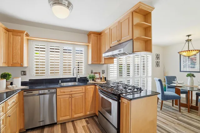 $909,888 | 38524 Burdette Common, Fremont, CA 94536