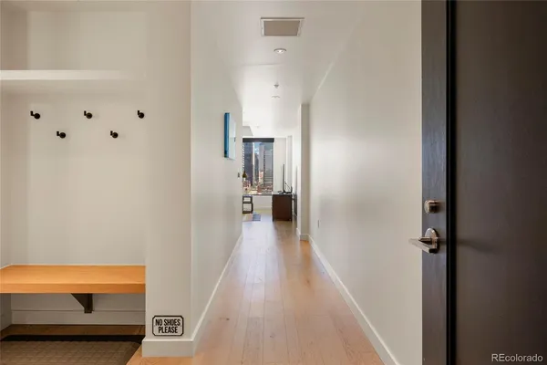 $3,600 | 1750 Wewatta Street, Unit 1438, Denver, CO 80202