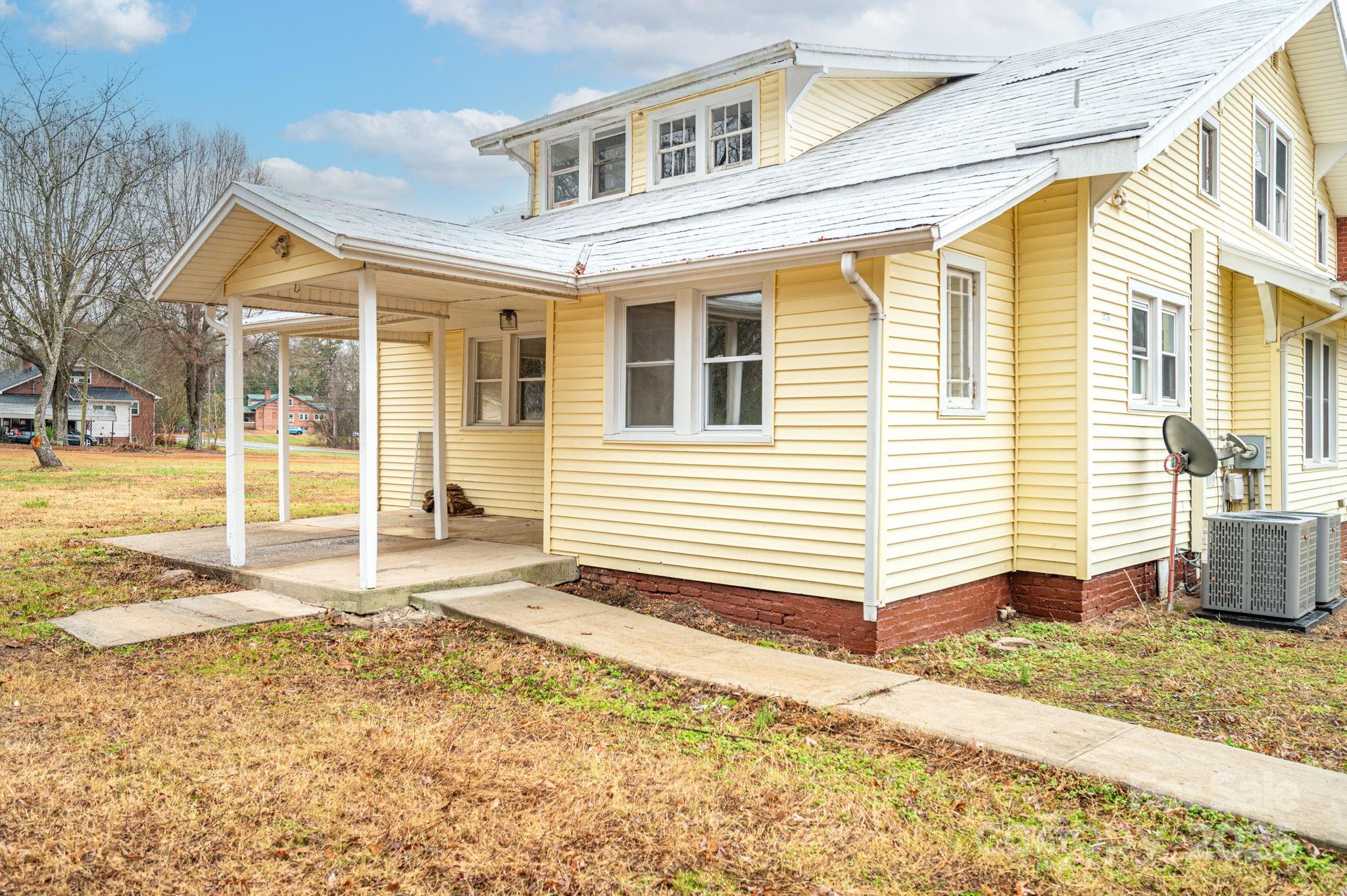 2645 Kool Park Road Northeast Hickory, NC 28601 - Photo 37 of 46 a view of a house with a backyard