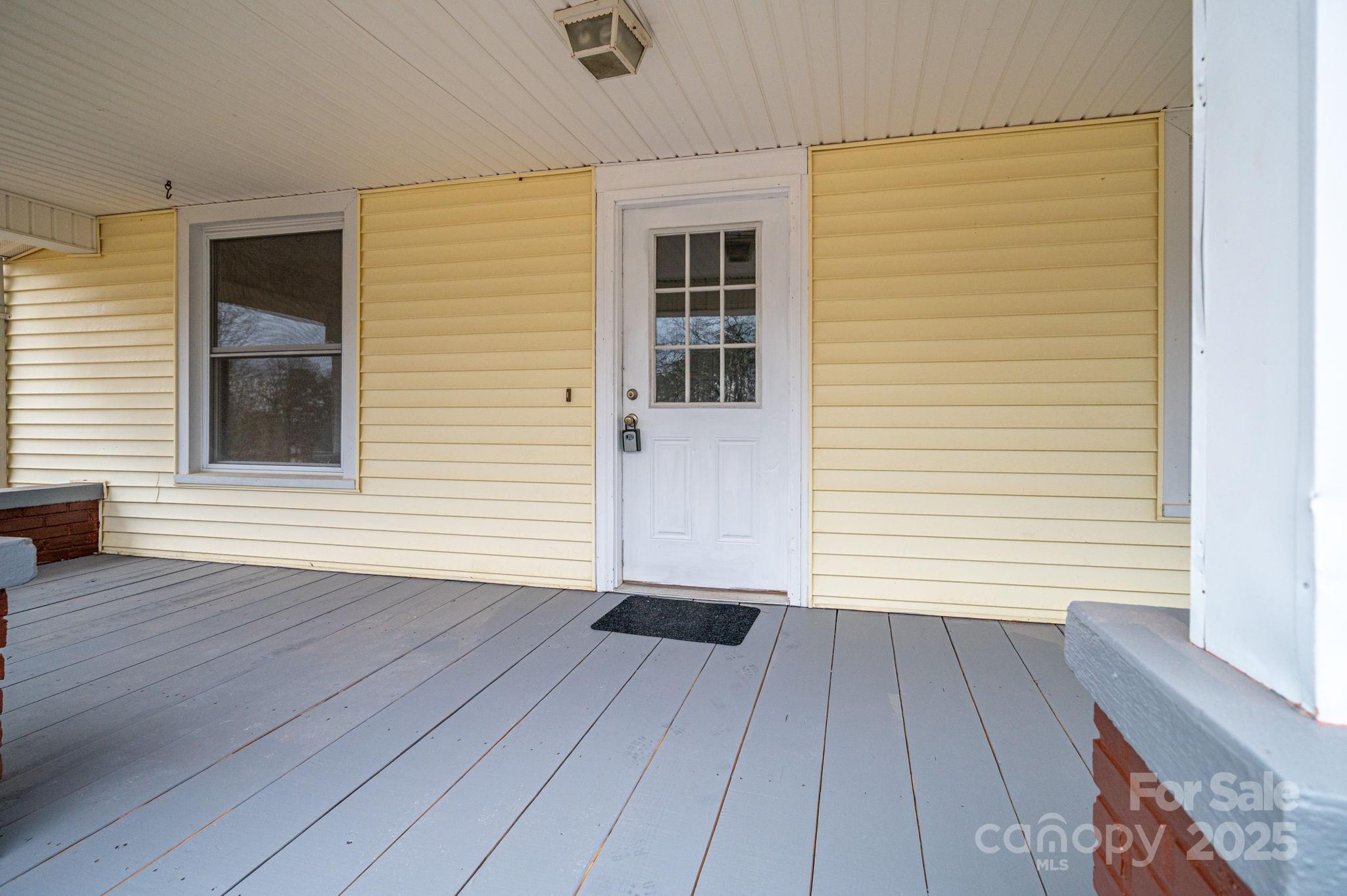 2645 Kool Park Road Northeast Hickory, NC 28601 - Photo 4 of 46