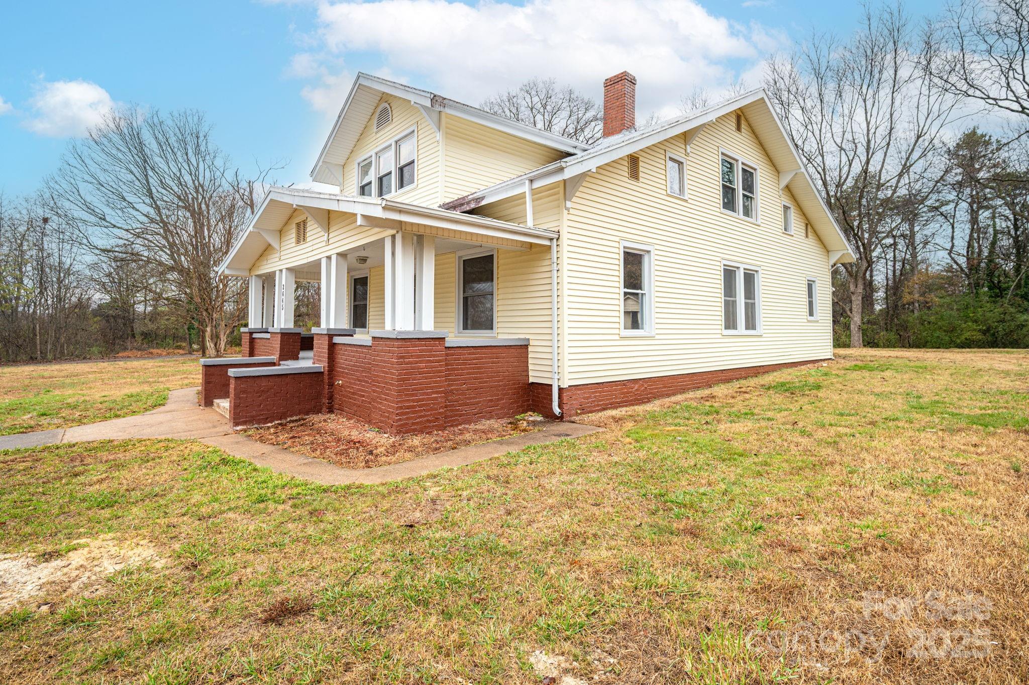 2645 Kool Park Road Northeast Hickory, NC 28601 - Photo 45 of 46 a front view of house with yard and trees around