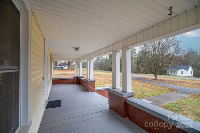 $350,000 | 2645 Kool Park Road Northeast, Hickory, NC 28601