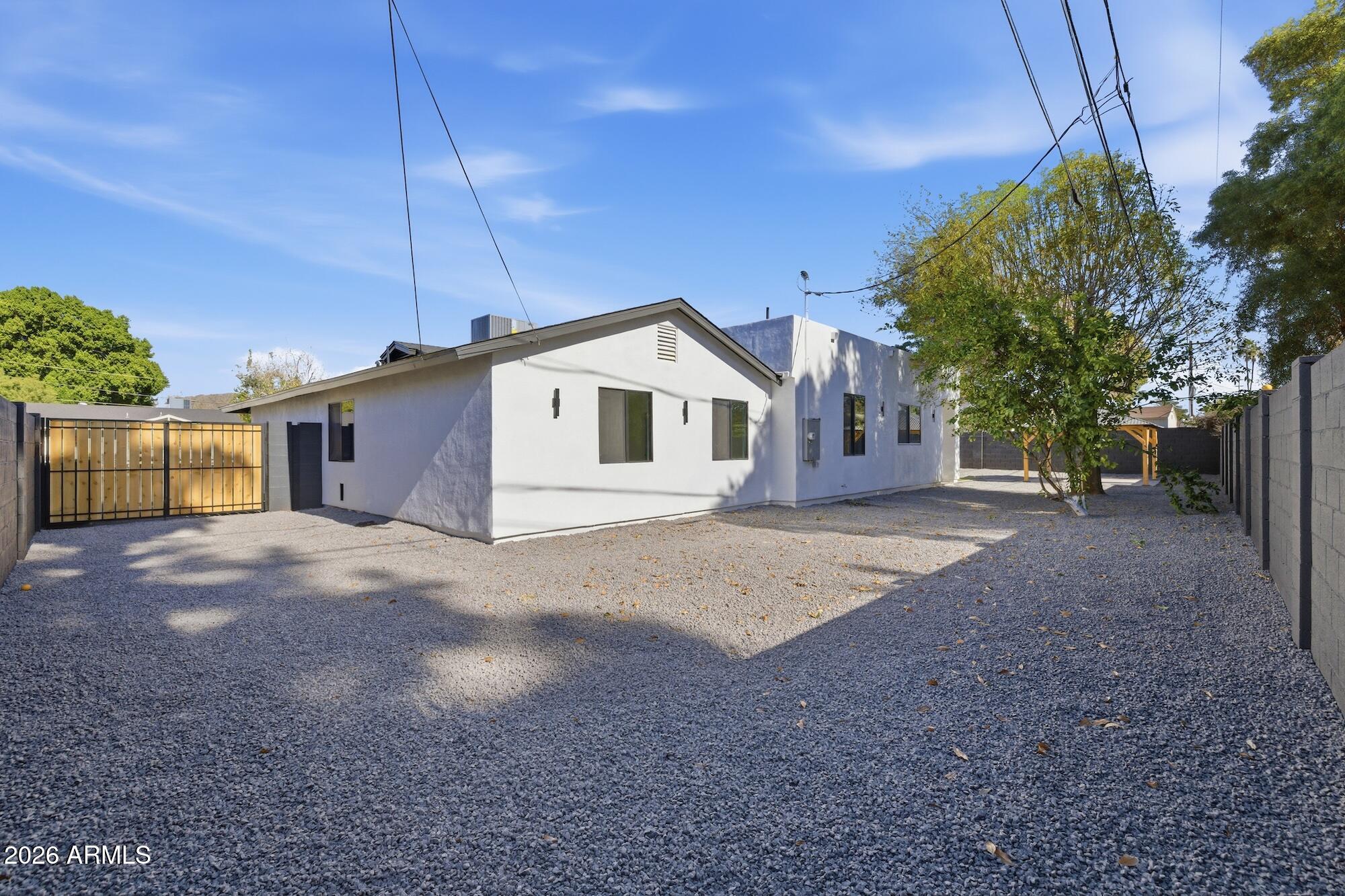 333 West Seldon Lane Phoenix, AZ 85021 - Photo 67 of 73 333Seldon52