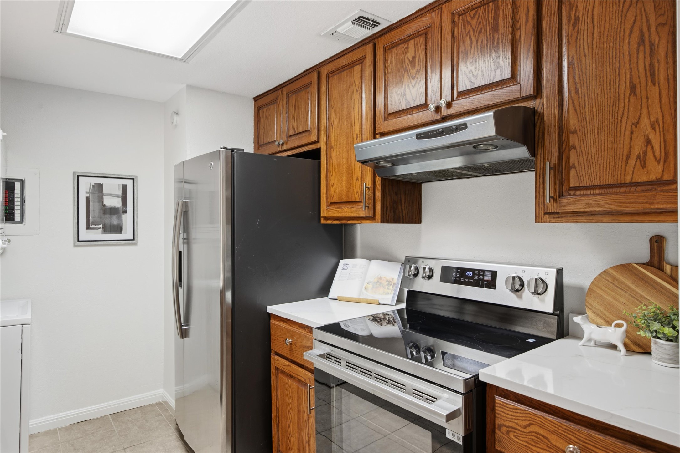 2529 Rio Grande Street, Unit 72 Austin, TX 78705 - Photo 12 of 24 updated stainless steel appliances.