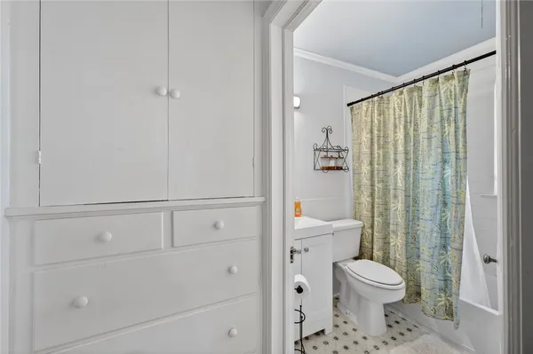 $2,500 | 2206 18th Avenue, Vero Beach, FL 32960