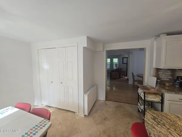 $10,000 | 17 Van Dorn Street, Saratoga Springs, NY 12866