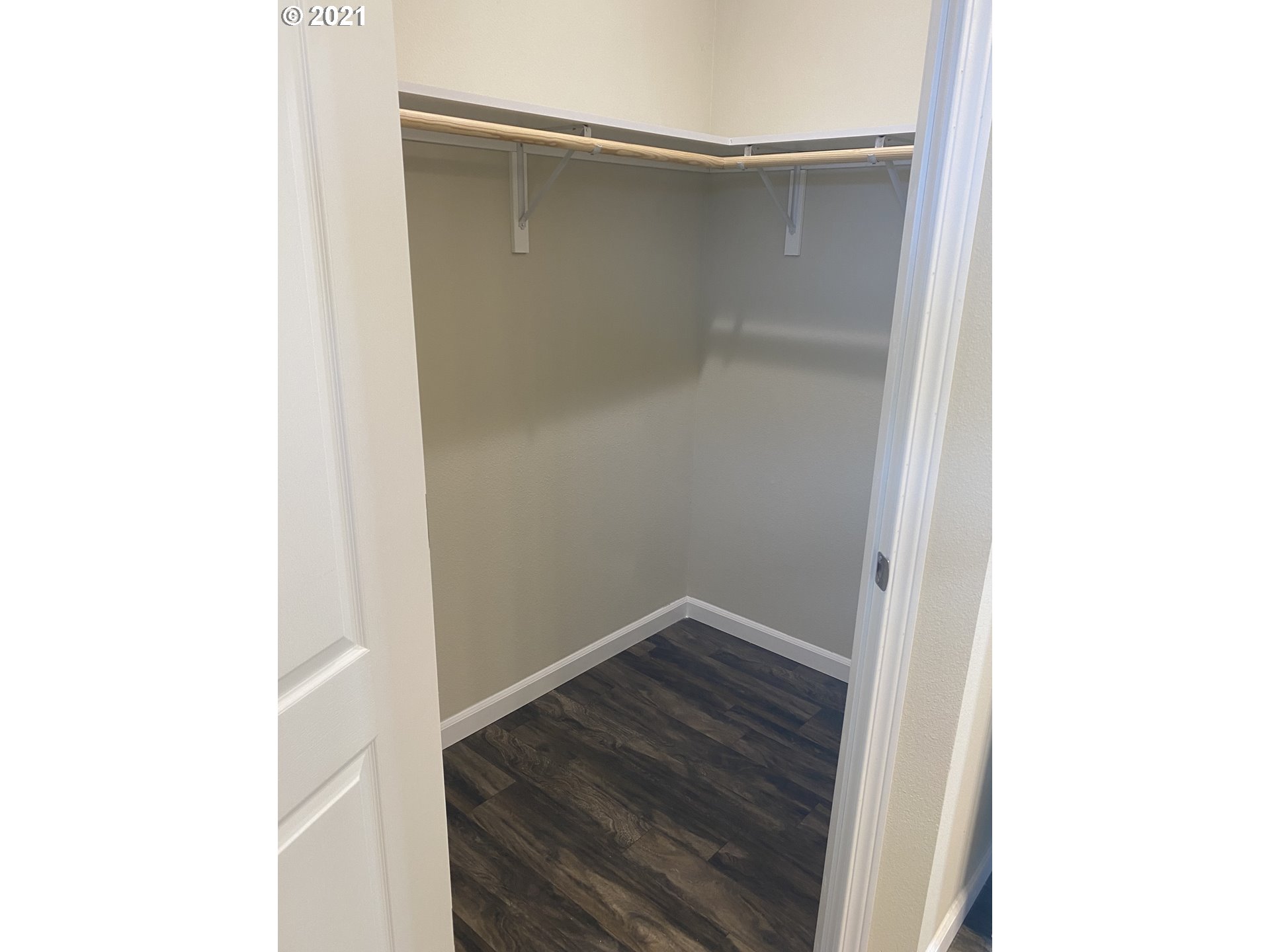 305 Oregon Trail Boulevard Boardman, OR 97818 - Photo 9 of 11 a small space with a sink