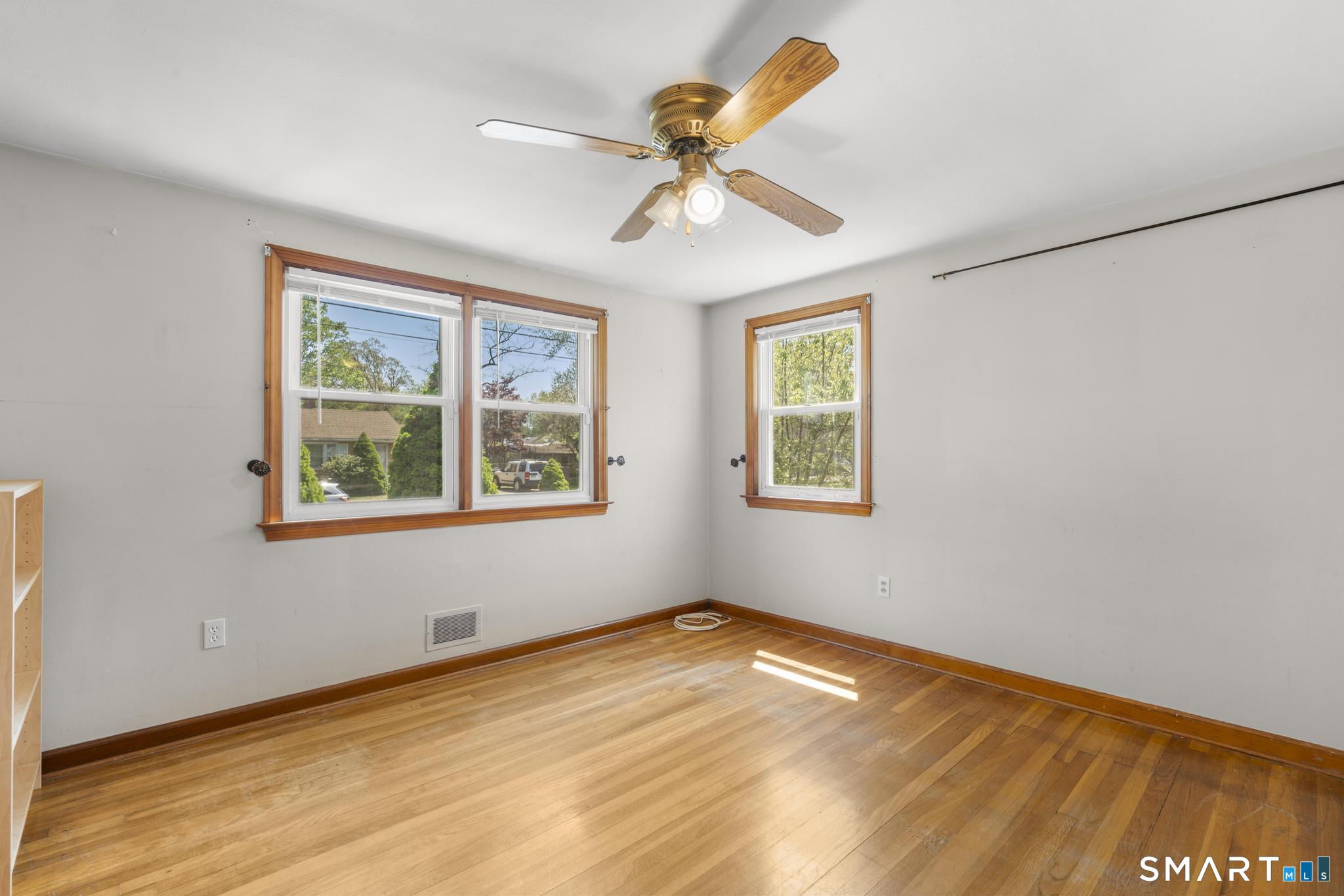 4 Bowen Road North Haven, CT 06473 - Photo 21 of 38