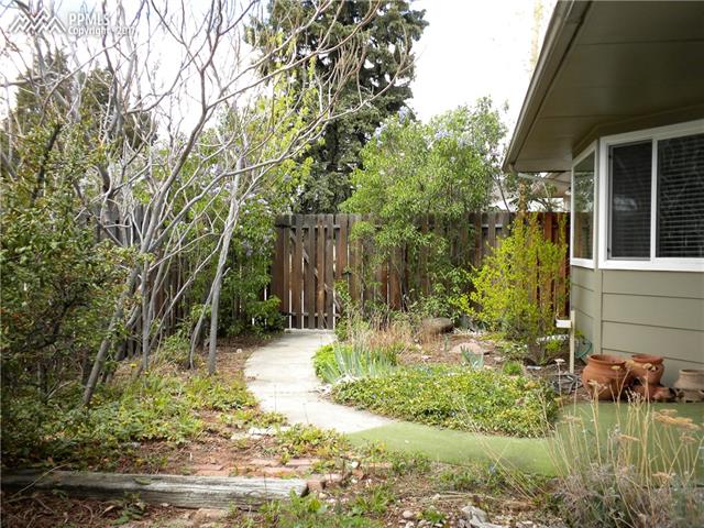 819 Cresta Road Colorado Springs, CO 80905 - Photo 26 of 29 Gallery Image 26