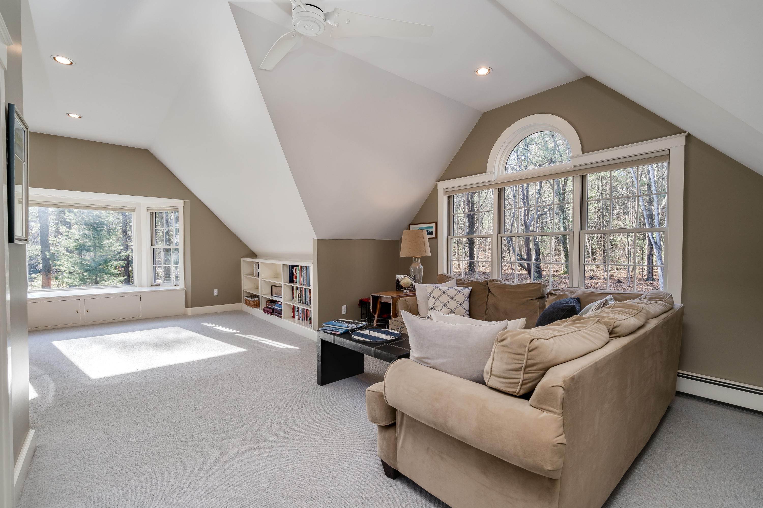 4 Russell Road Cumberland, ME 04110 - Photo 52 of 58 055_4russelrdcumberland-51