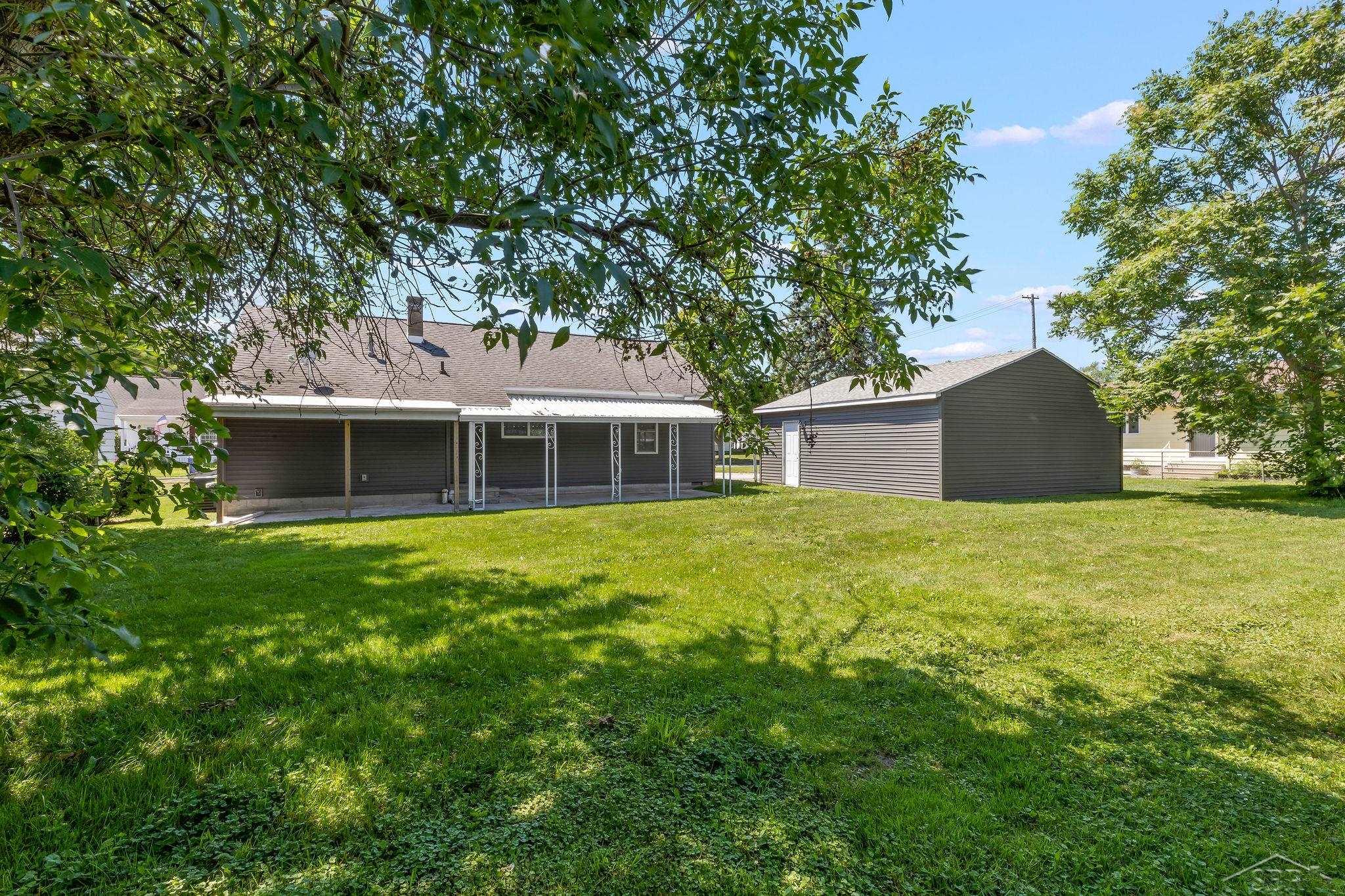 305 Braddock Street Bay City, MI 48708 - Photo 29 of 36