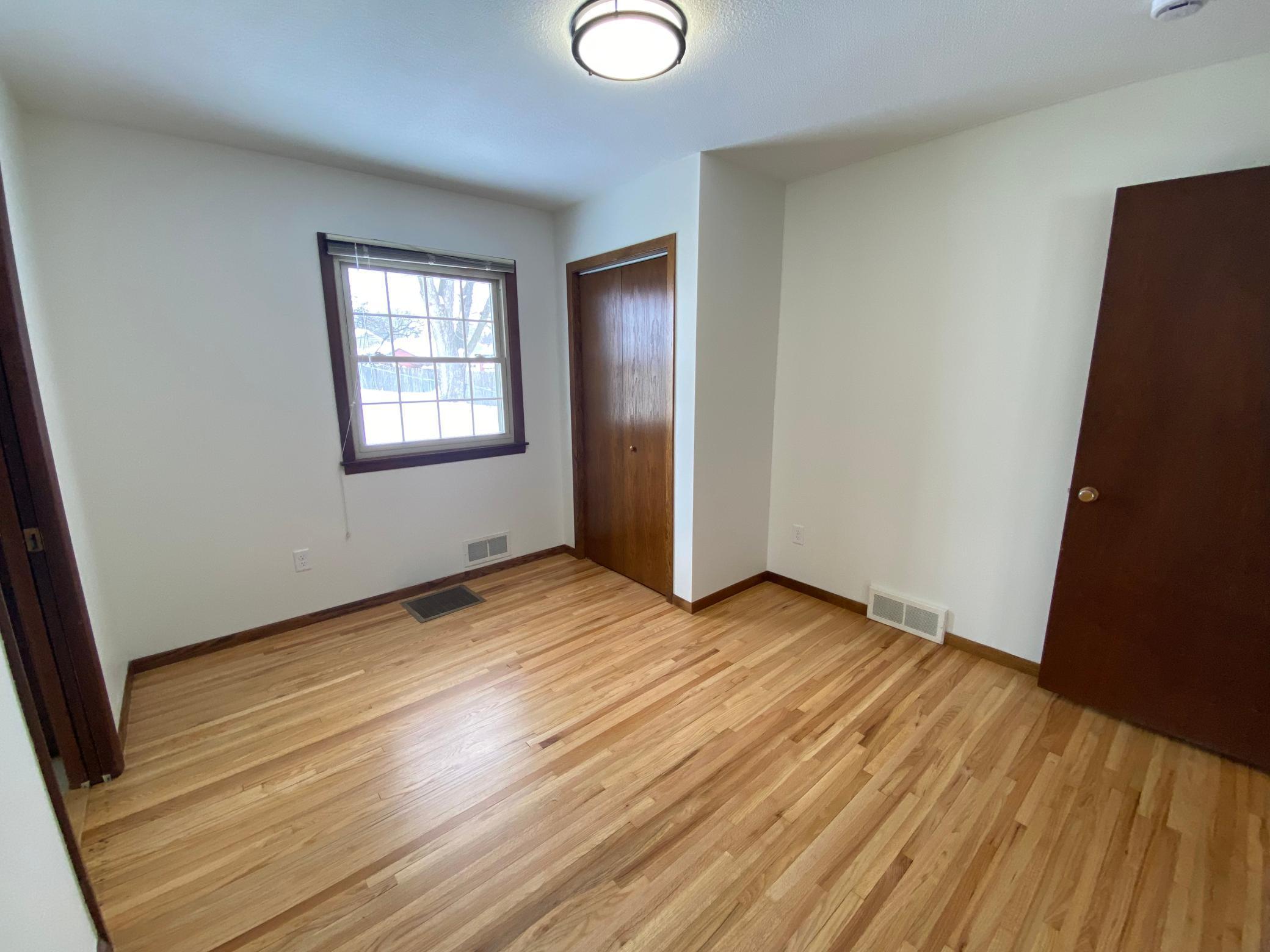 3805 5th Street Northwest Rochester, MN 55901 - Photo 12 of 26