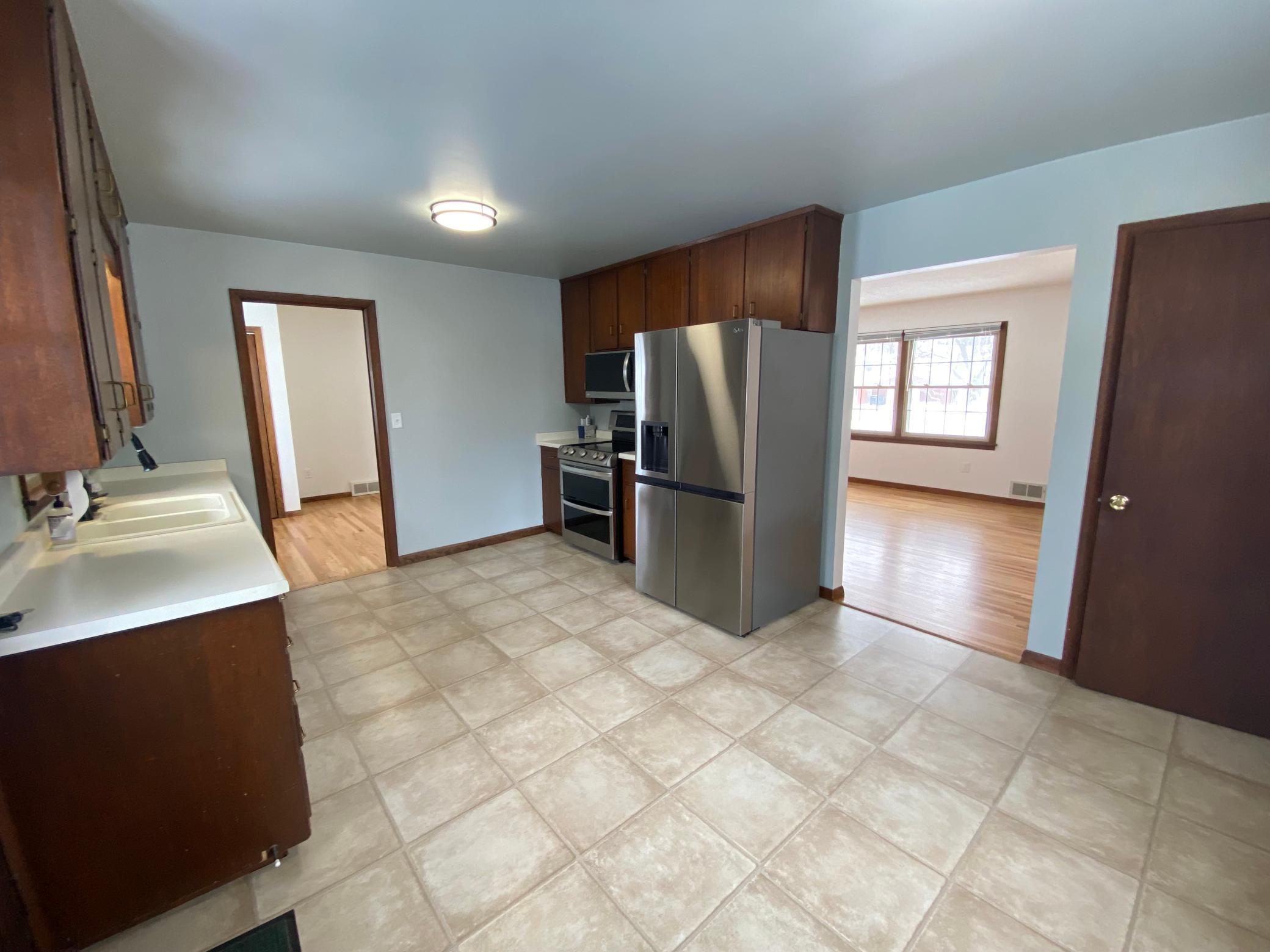 3805 5th Street Northwest Rochester, MN 55901 - Photo 9 of 26