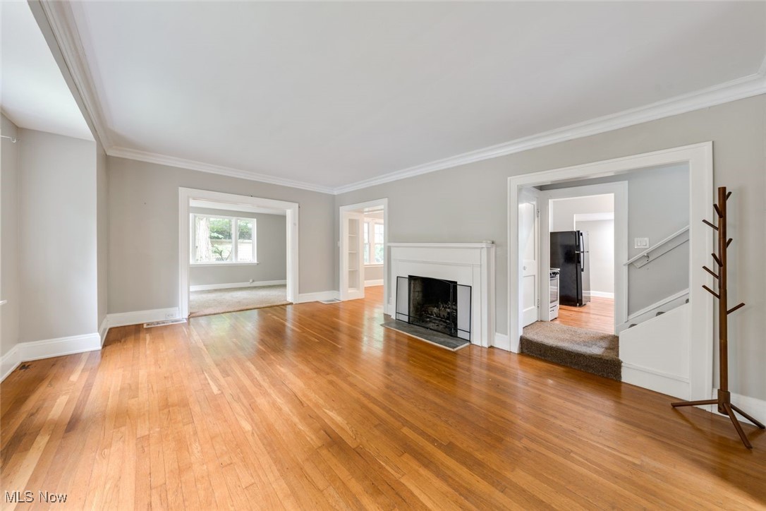 2182 Maplewood Road Cleveland, OH 44118 - Photo 9 of 50 Gallery Image 9
