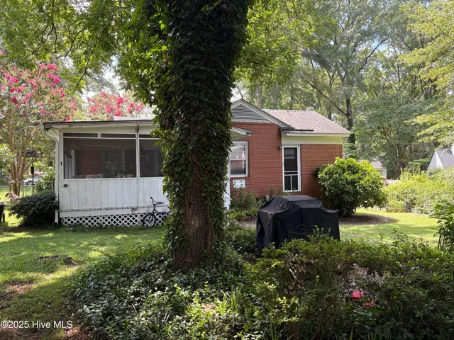 $290,000 | 502 Lafayette Drive Northwest, Wilson, NC 27893