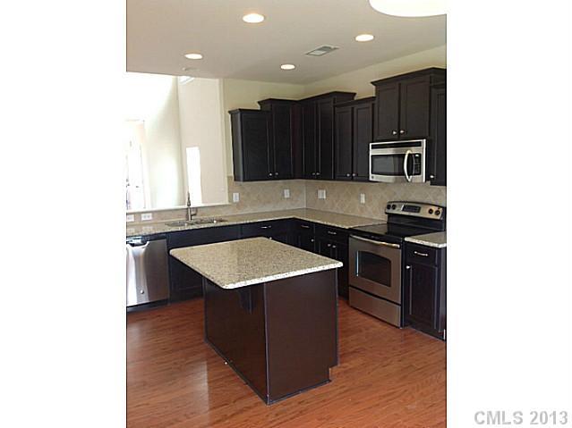 78203 Rillstone Drive, Unit 387 Lancaster, SC 29720 - Photo 3 of 5 Gallery Image 3