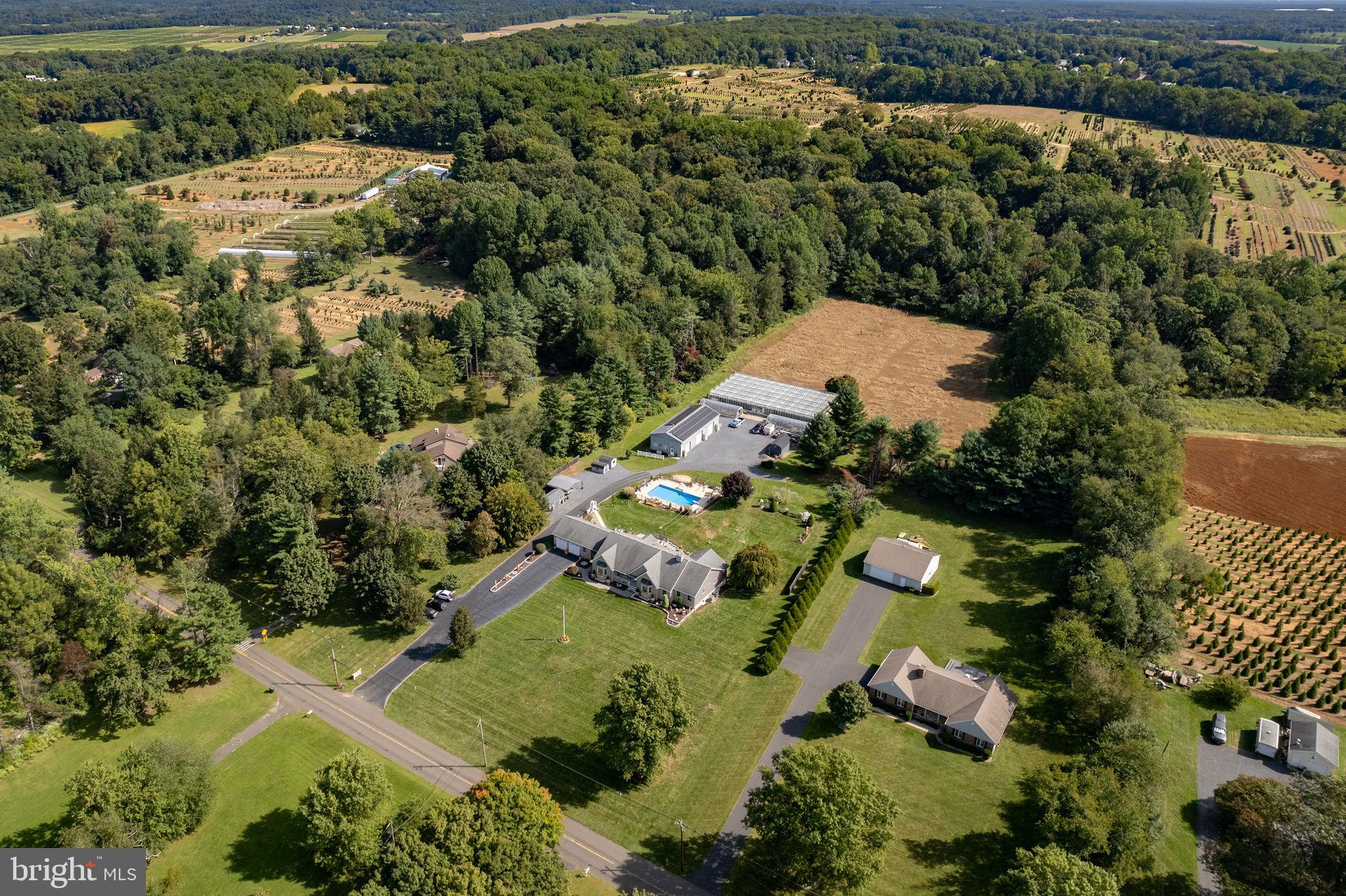 137 Meirs Road Cream Ridge, NJ 08514 - Photo 2 of 51