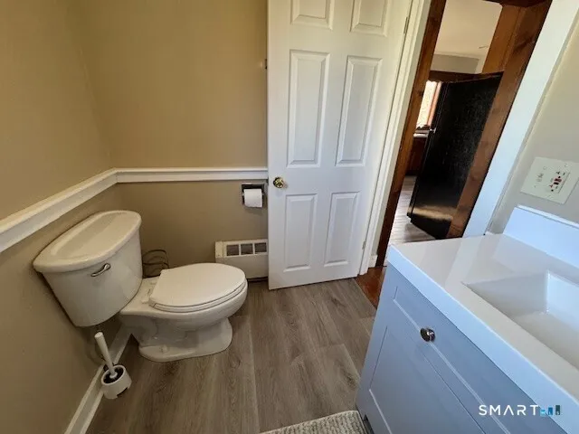 $2,200 | 18 Cleveland Street, Stonington, CT 06379