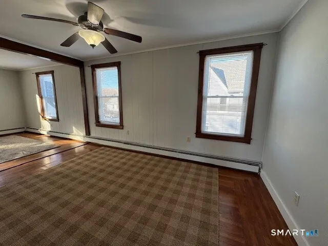 $2,200 | 18 Cleveland Street, Stonington, CT 06379