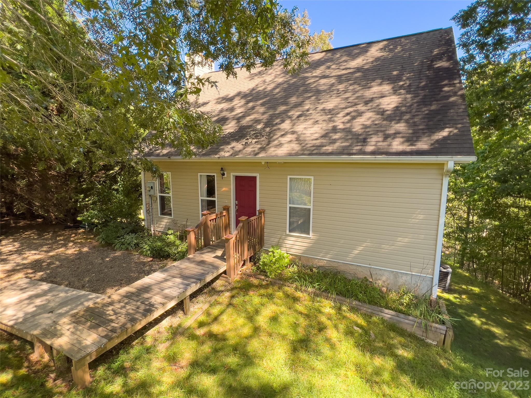 125 Parris Field Road Bryson City, NC 28713 - Photo 2 of 25 a view of backyard of the house
