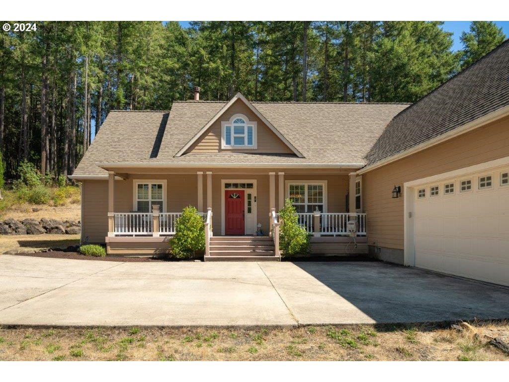 1426 Cleveland Loop Road Roseburg, OR 97471 - Photo 1 of 47 Gallery Image 1