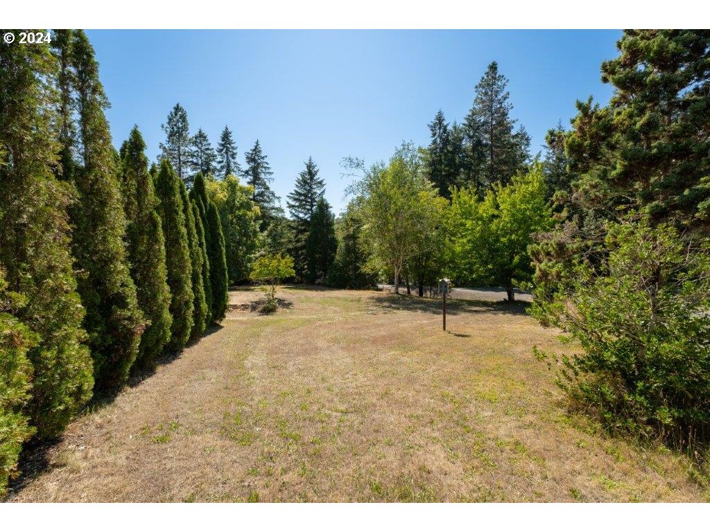1426 Cleveland Loop Road Roseburg, OR 97471 - Photo 38 of 47 Gallery Image 38