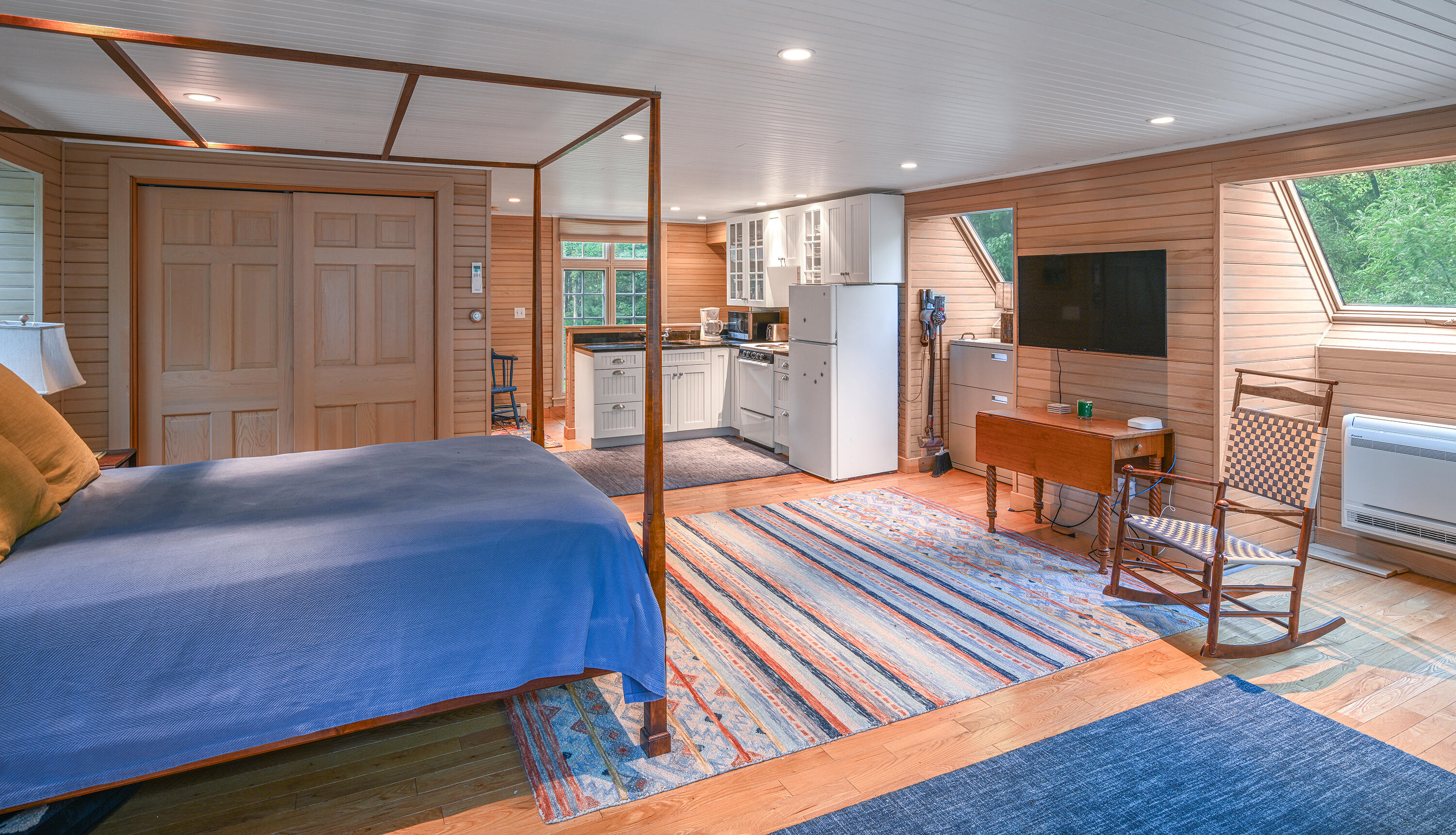 24 Emu Street Freeport, ME 04032 - Photo 41 of 54 Guest Suite