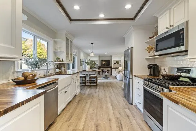 $1,098,000 | 819 Cumberland Drive, Gilroy, CA 95020