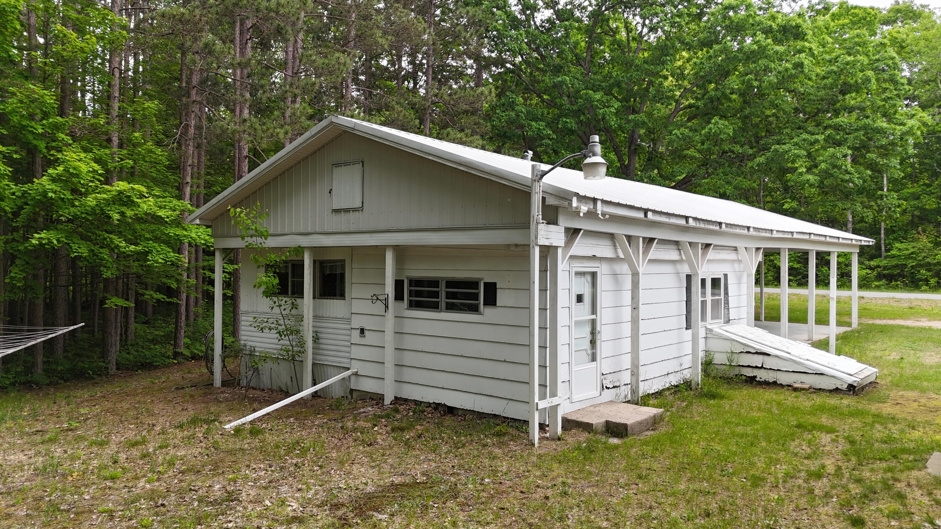 6780 North High Bridge Road Brethren, MI 49619 - Photo 5 of 41 Highbridge