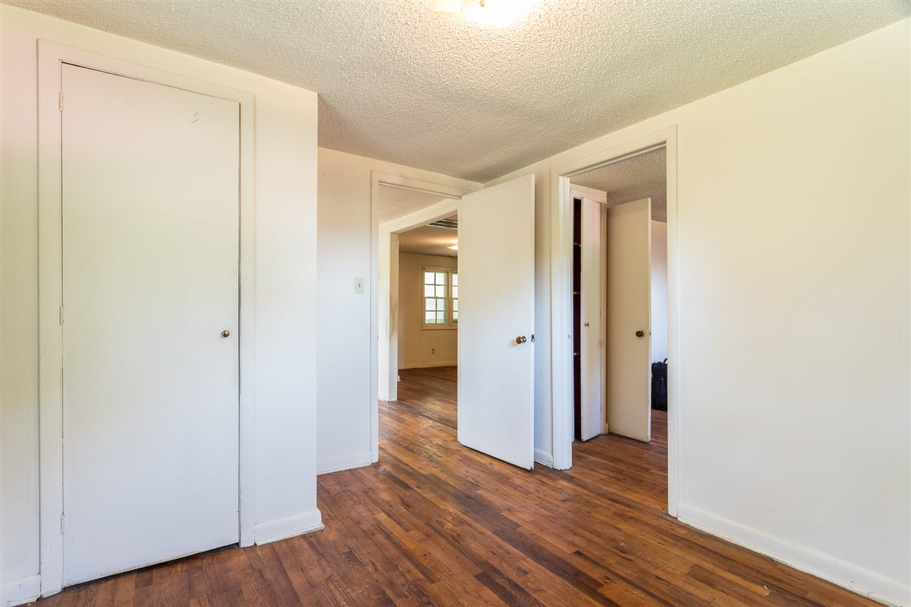 612 Royal Street Raleigh, NC 27607 - Photo 16 of 23 Photo 16