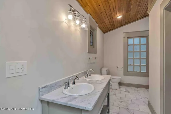 $299,000 | 306 Mable Street, Hattiesburg, MS 39401