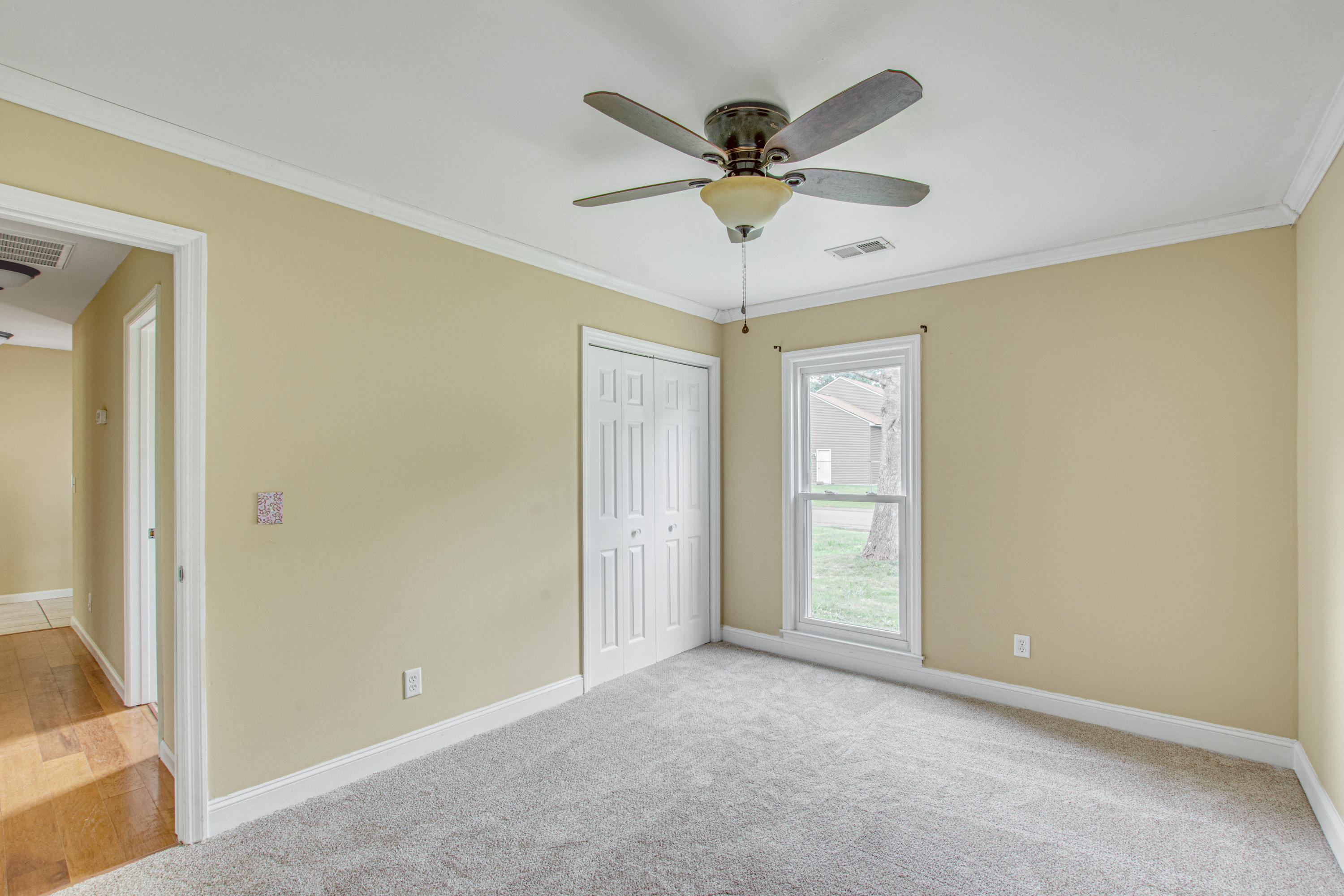 125 James Road Summerville, SC 29486 - Photo 19 of 31 4