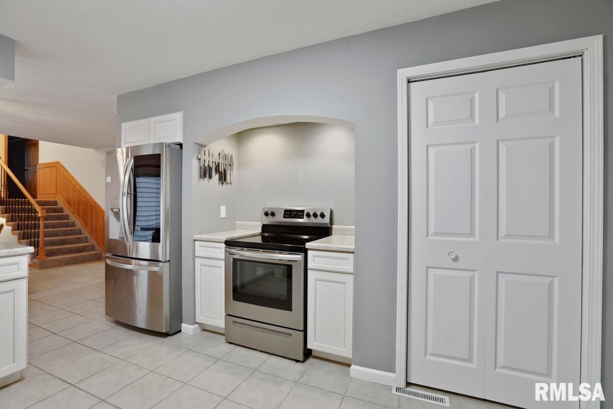 20 Columbine Lane Springfield, IL 62712 - Photo 6 of 31