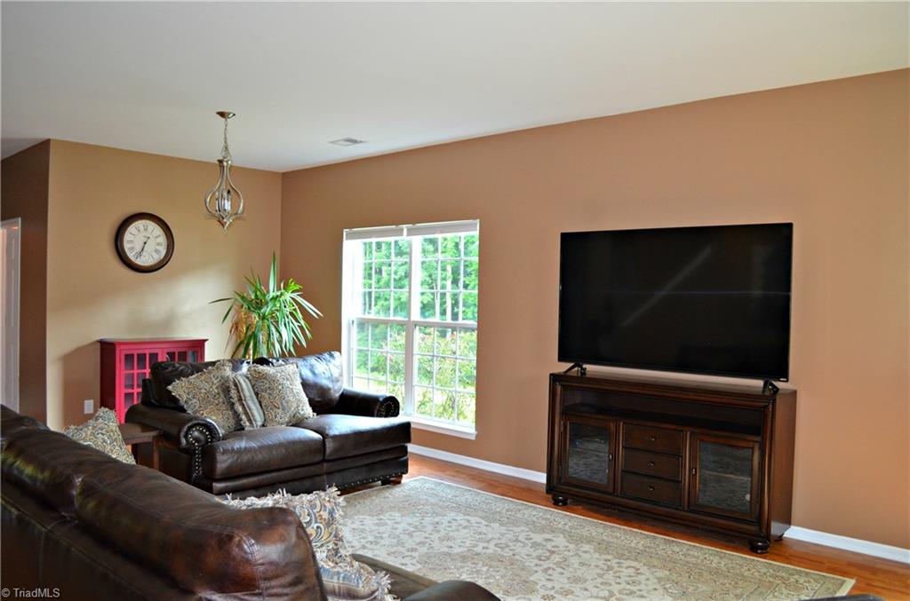 4817 Clarkson Road Greensboro, NC 27410 - Photo 11 of 22 Gallery Image 11