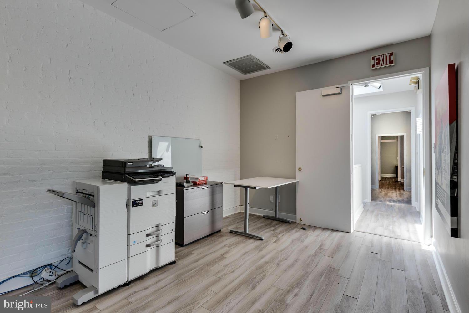 700 7th Street Southeast Washington, DC 20003 - Photo 13 of 22 Interior (General)