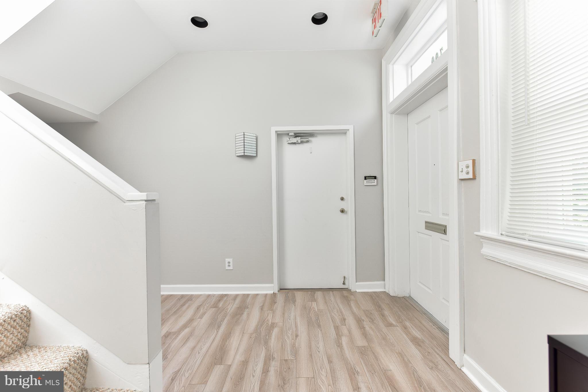 700 7th Street Southeast Washington, DC 20003 - Photo 6 of 22 Foyer