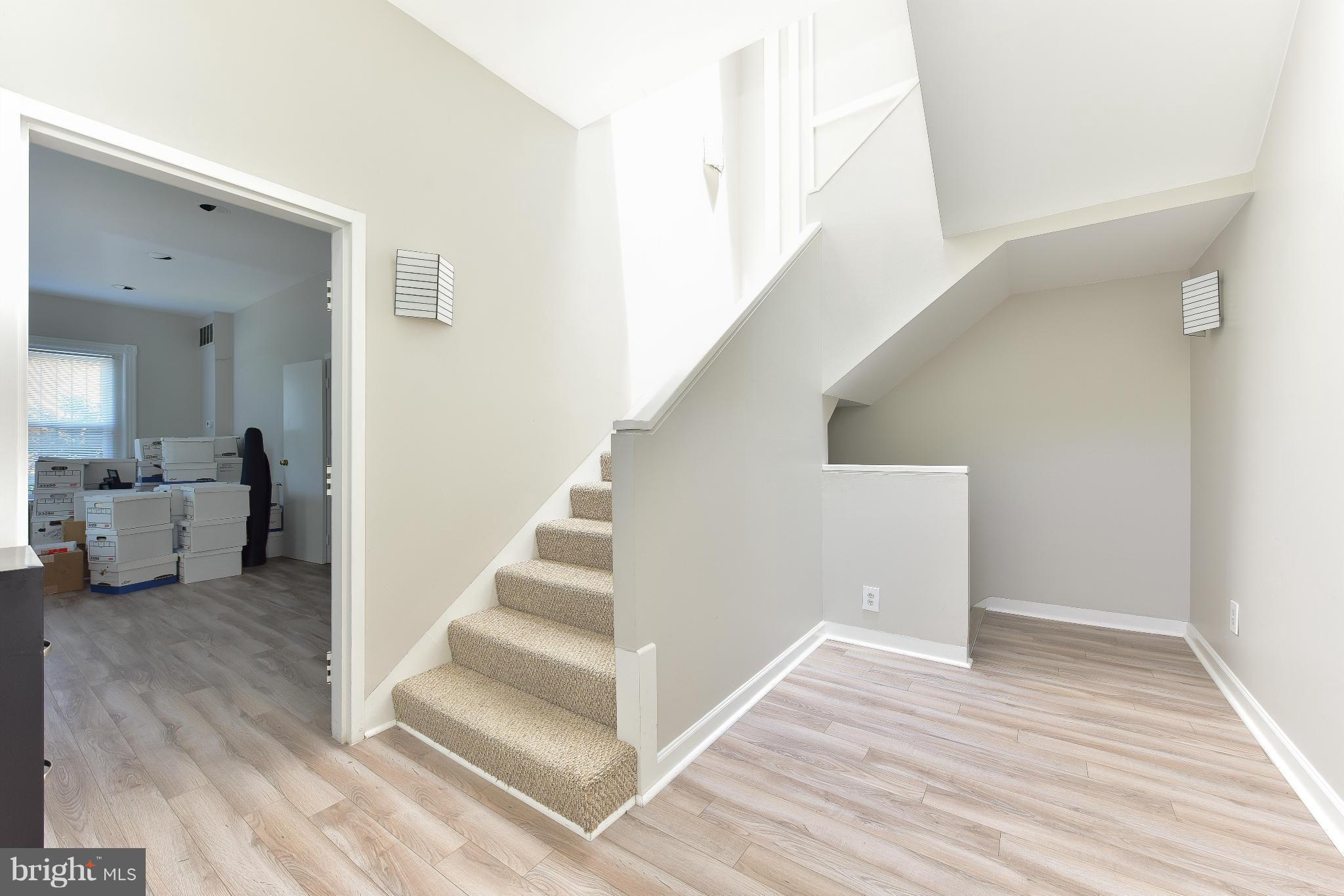700 7th Street Southeast Washington, DC 20003 - Photo 7 of 22 Foyer