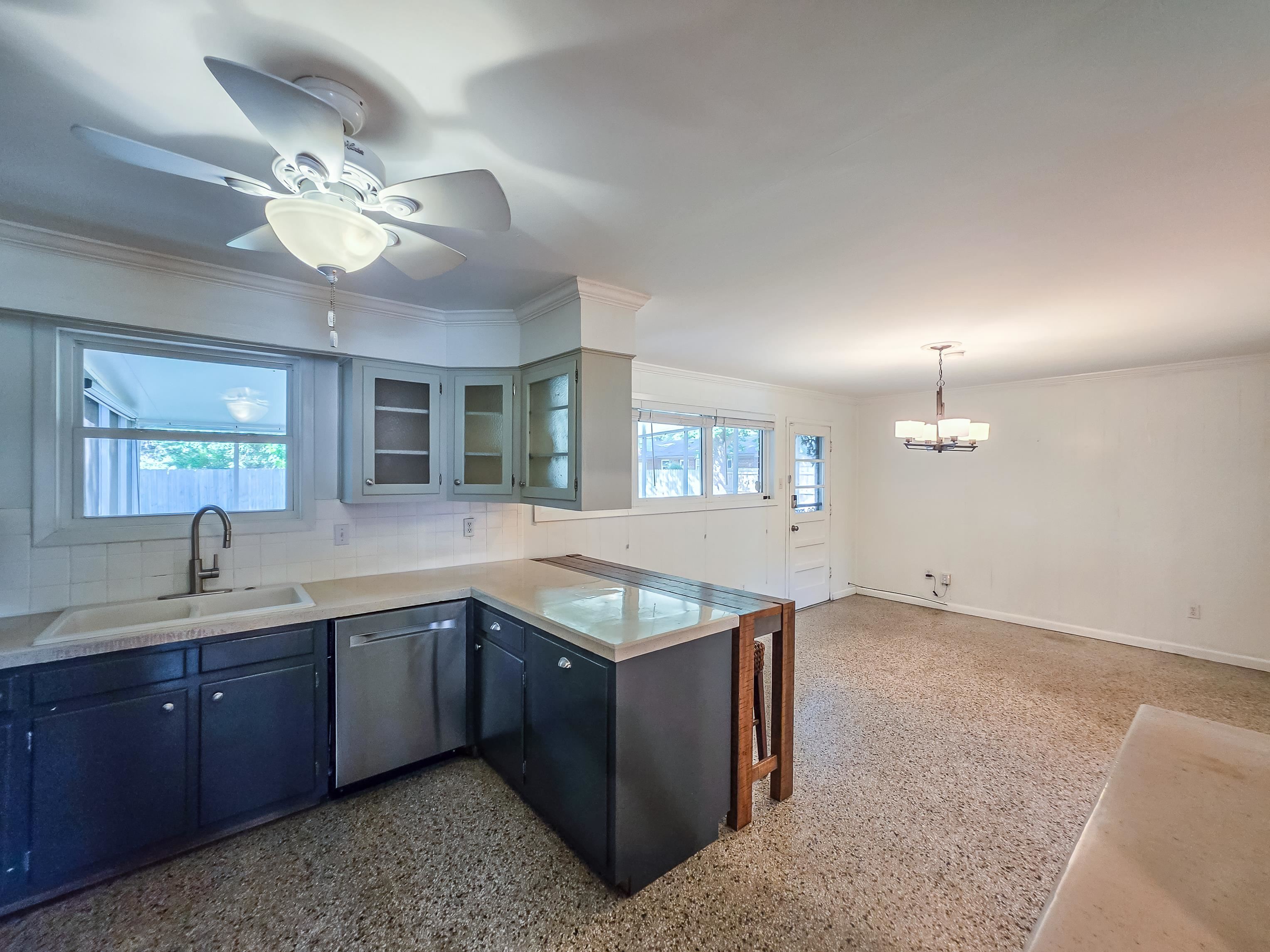 5226 Princeton Road Memphis, TN 38120 - Photo 7 of 21